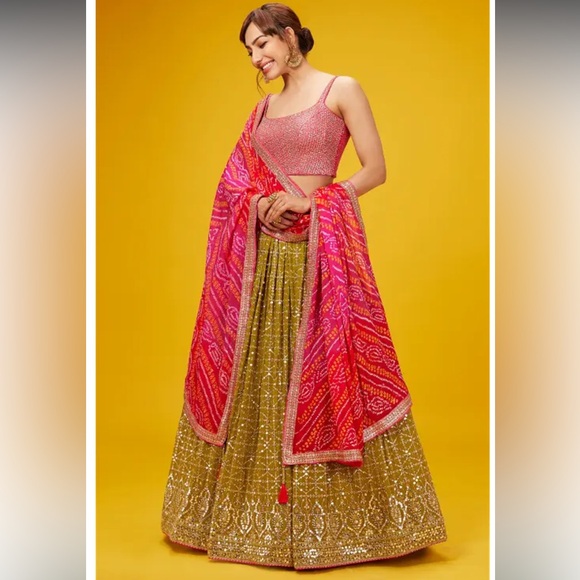 Lehenga choli medium sequin gold embroidered green pink red Indian wedding guest - Picture 2 of 8